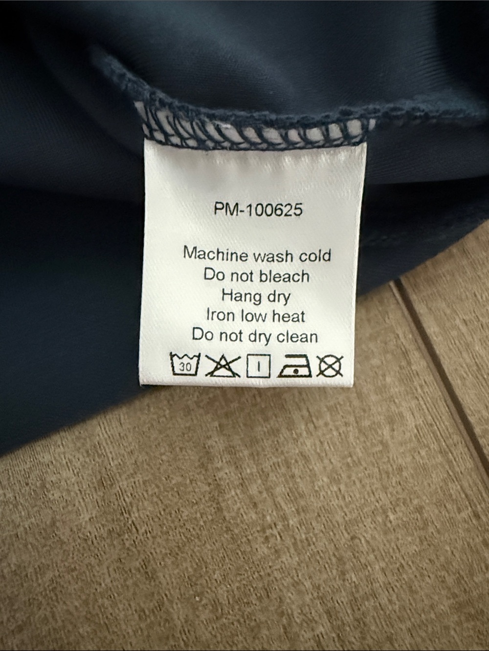 Gold Hinge Stone Navy LuxeSoft Lounge Quarter Zip – Size XS (NWT) - Picture 7 of 8